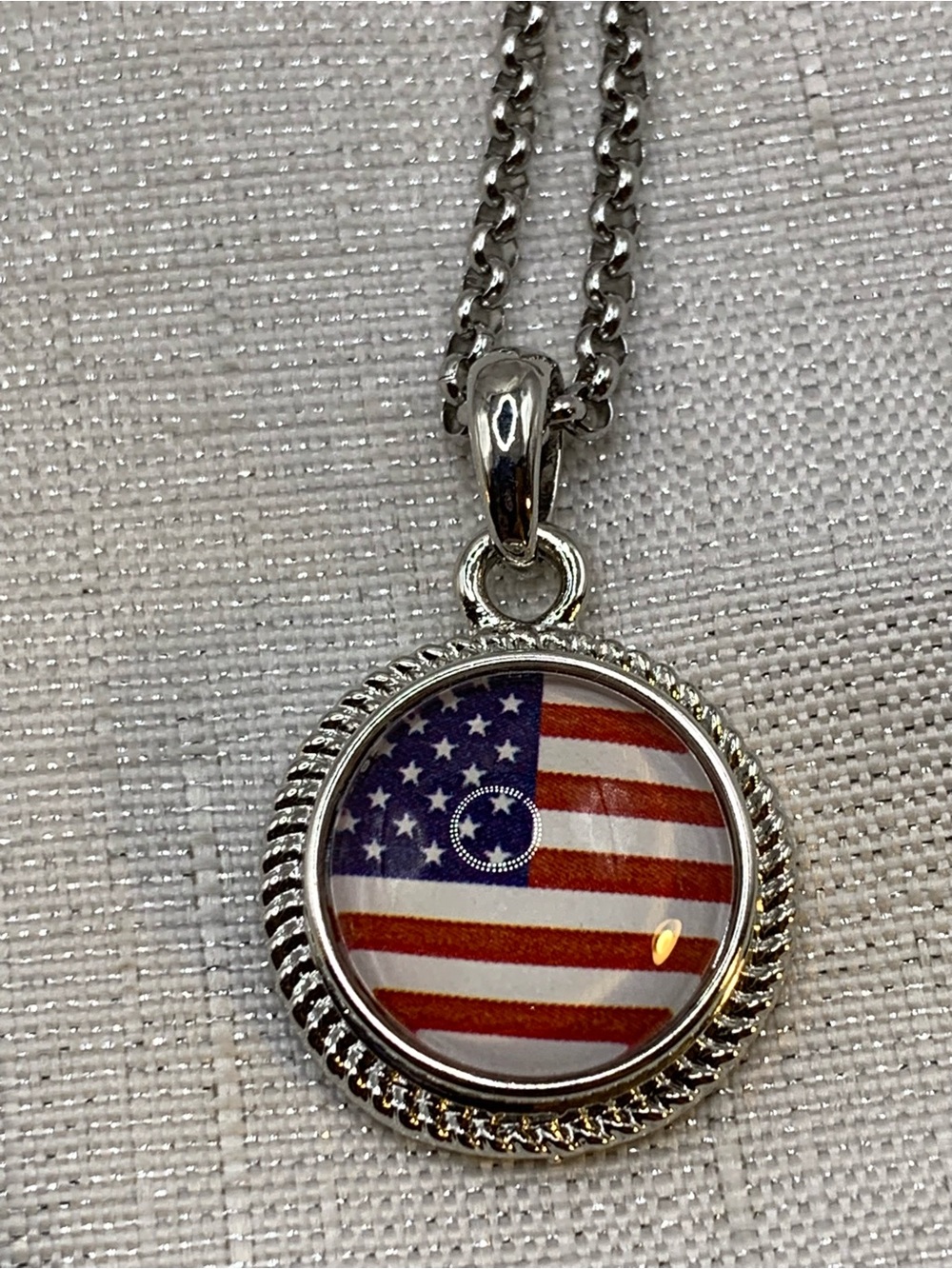 AMERICAN FLAG - Classic Circle Snap Button Charm Necklace - 18mm/20mm